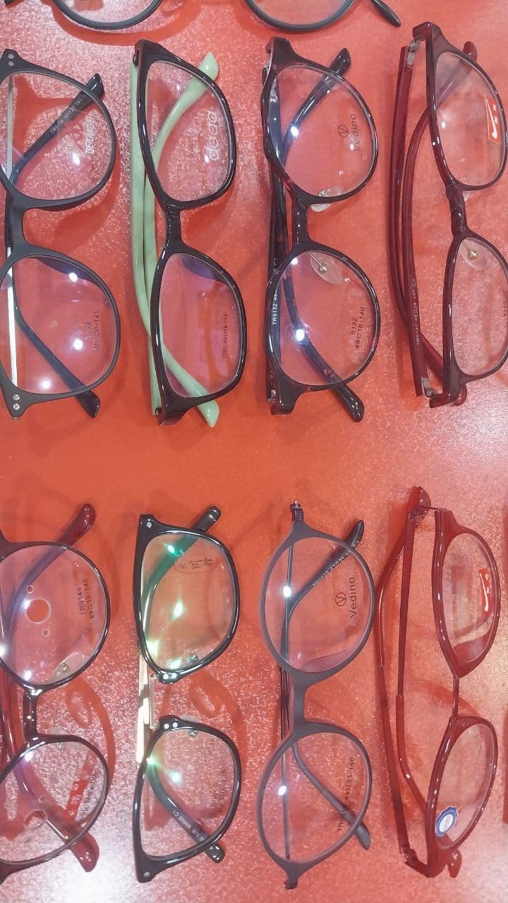 Optometrist Taktam Jahaniyan - Image 4